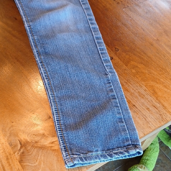 Free Culture Blue Straight Leg Jeans with Classic Style, Small Hole - Picture 9 of 16